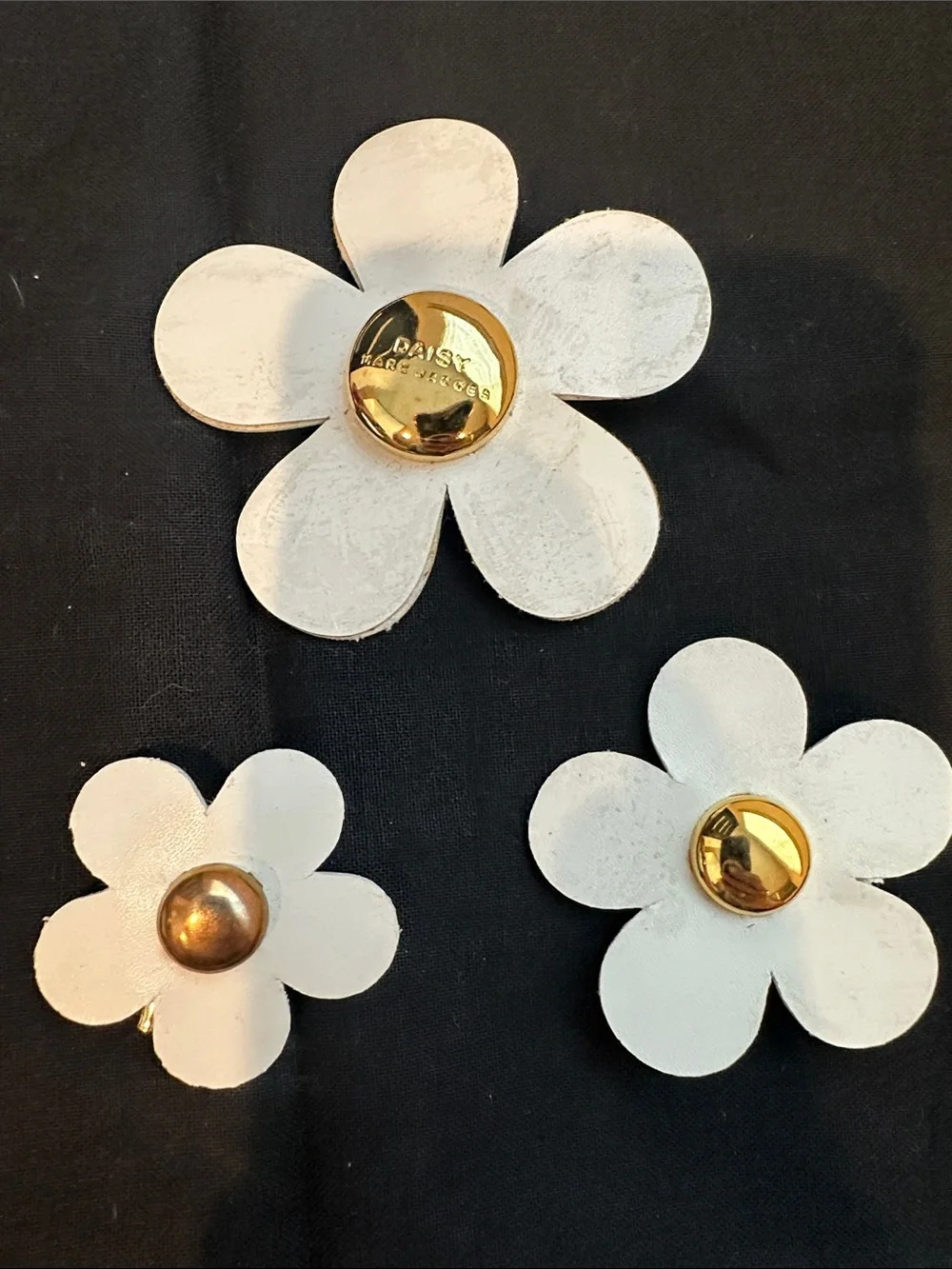 Marc Jacobs White Daisy Leather Pin Trio with Gold-Tone Centers